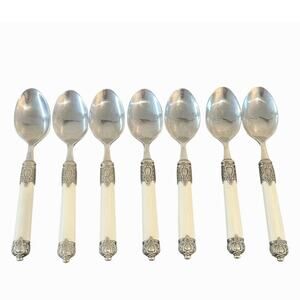 Hampton Silversmiths 'San Remo' Flatware Stainless Ivory Soup Spoons-Set of 7